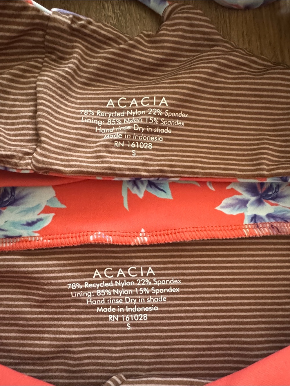 Acacia Set- Aloha Small - Picture 3 of 3